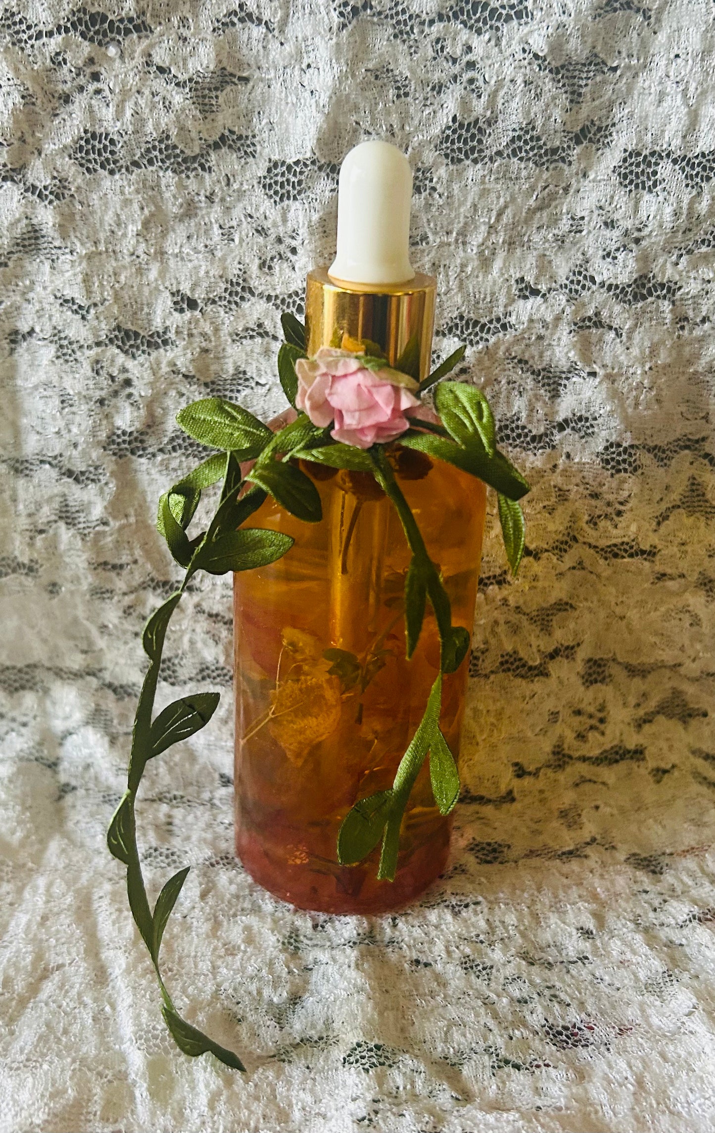 Sarah's Secret Garden Hair Oil